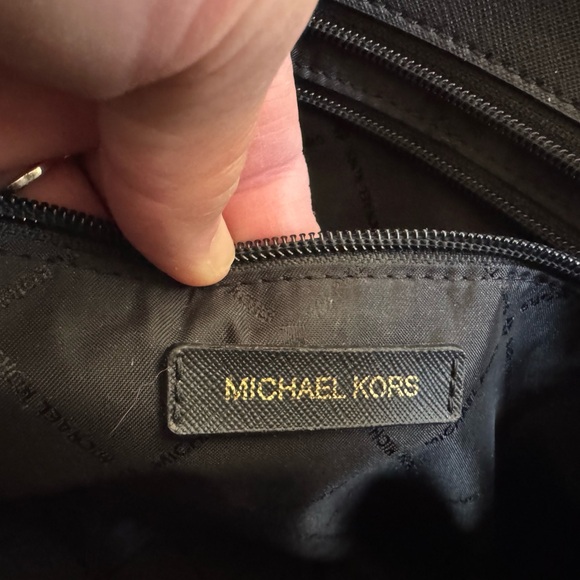 Michael Kors Black Tote Bag NO CALLOUTS! - Picture 12 of 15